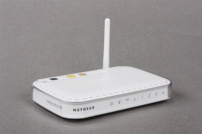 全面了解NETGEAR WGR614 (V10)无线路由器 外观、性能与在家用网络中的地位 - IT168评测